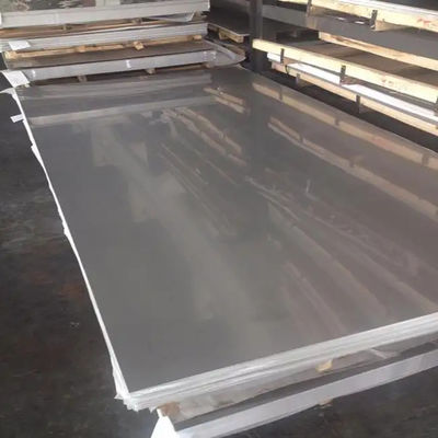 304 prodotti chimici laminato a freddo lucidato luminoso 3000mm - 8000mm della lamiera di acciaio di 304l ss
