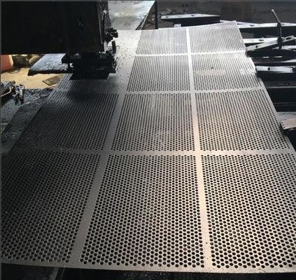 Il piatto di perforazione 0.3mm SUS304L di acciaio inossidabile di ASTM AISI ha laminato a freddo il foro rotondo