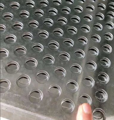 Foro rotondo laminato a freddo 2mm perforato ASTM AISI del piatto di acciaio inossidabile SS321