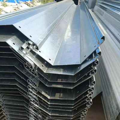 Grondaia per la pioggia in acciaio zincato per serra collegata commerciale 2,0 mm