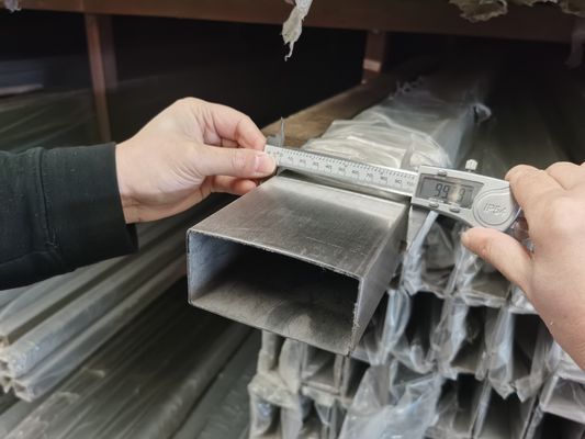 La metropolitana rettangolare decorativa A312 di acciaio inossidabile ha lucidato 150mm