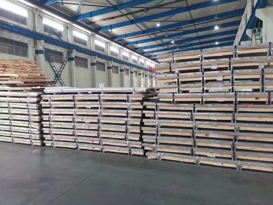 Il piatto 4mm laminati a caldo di acciaio inossidabile degli ss 420 ASTM A276 ha spazzolato il piatto d'acciaio di superficie
